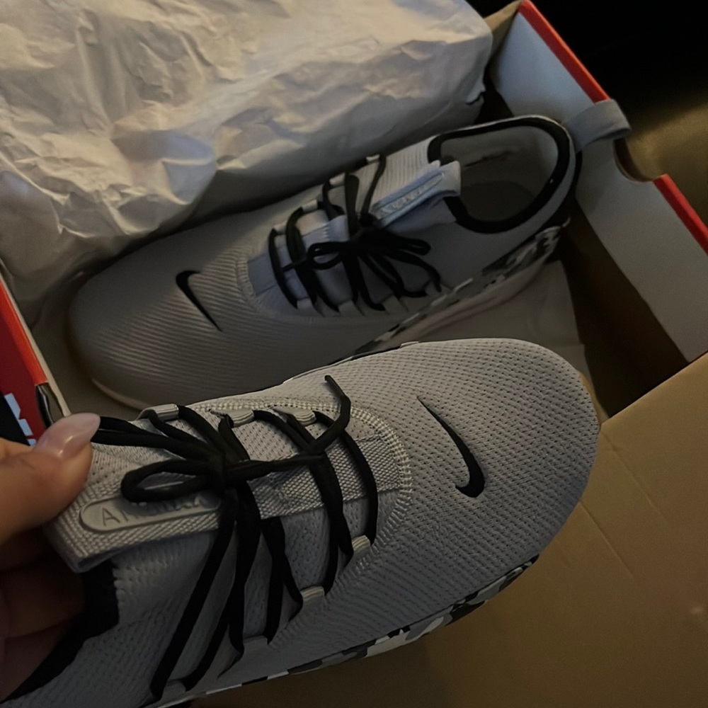 Nike Air Max (Unknown Series)